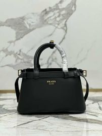 Picture of Prada Lady Handbags _SKUfw151168361fw